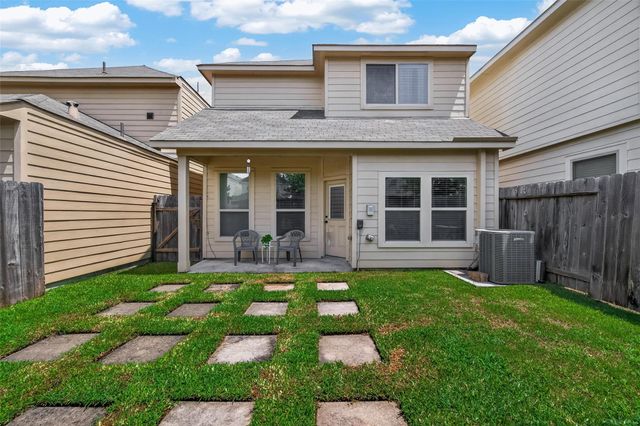 8023 Villa De Norte Street, Houston, TX 77070