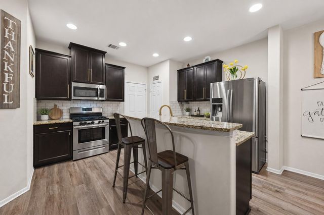 8023 Villa De Norte Street, Houston, TX 77070
