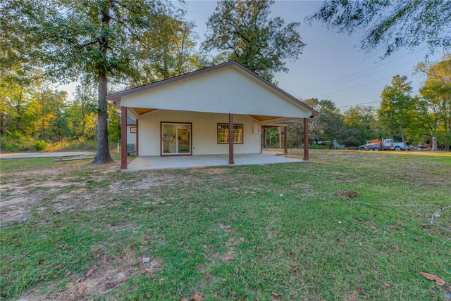 388 Sunrise Wood Road, Goodrich, TX 77335