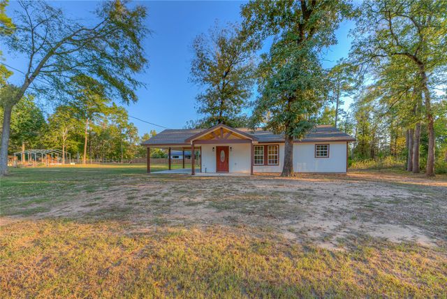 388 Sunrise Wood Road, Goodrich, TX 77335
