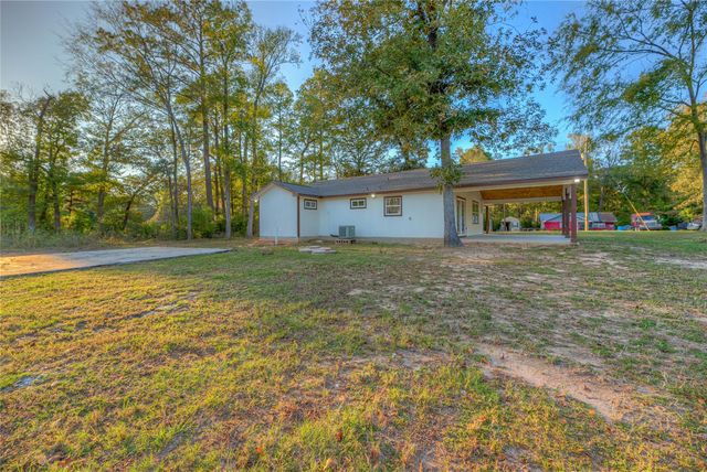 388 Sunrise Wood Road, Goodrich, TX 77335