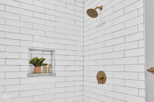 214 Detroit Street, Indianapolis, IN 46201