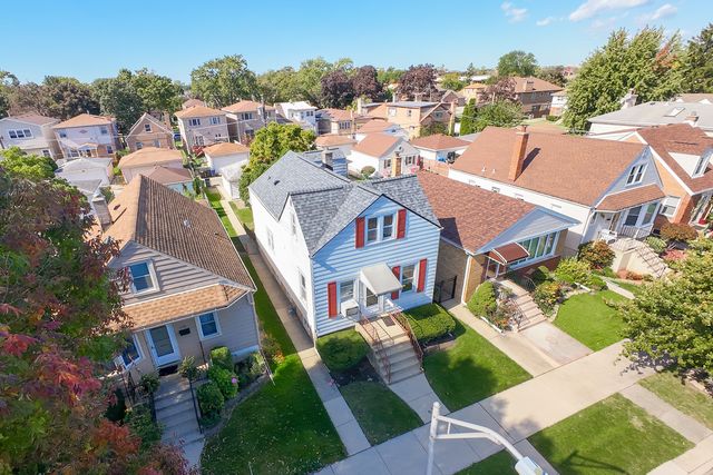 4132 N Osceola Avenue, Norridge, IL 60706