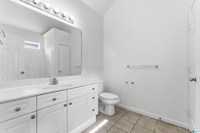 397 CAMDEN COVE CIRCLE, Calera, AL 35040