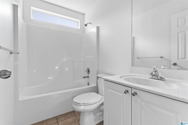 397 CAMDEN COVE CIRCLE, Calera, AL 35040