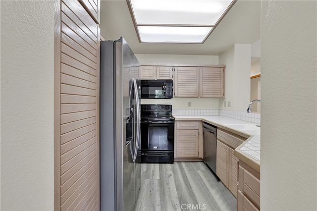 24 Vassar Aisle, Irvine, CA 92612