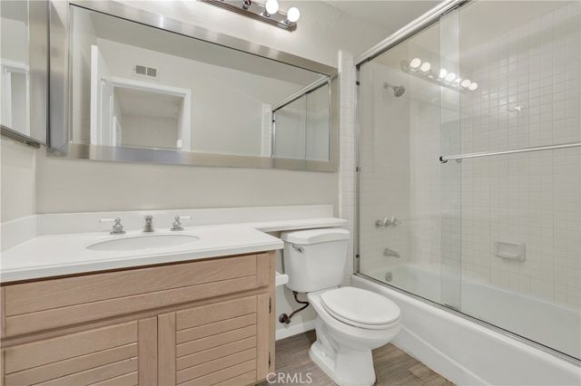 24 Vassar Aisle, Irvine, CA 92612