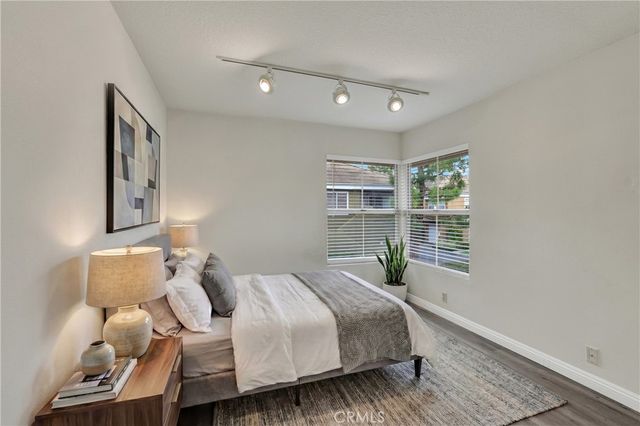 24 Vassar Aisle, Irvine, CA 92612