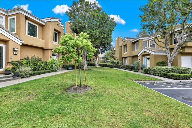 24 Vassar Aisle, Irvine, CA 92612