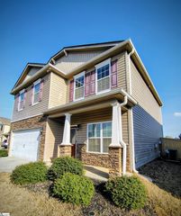 529 Townsend Place Drive, Boiling Springs, SC 29316