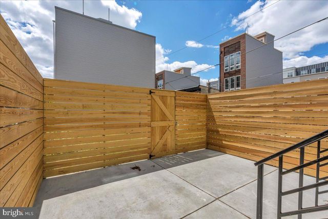 802 W NORRIS ST, Philadelphia, PA 19122