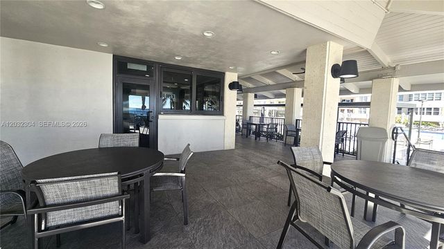 1950 S Ocean Drive 3D, Hallandale Beach, FL 33009