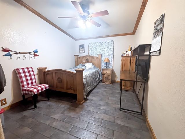 129 Saint Michaels Drive, Trinidad, TX 75163