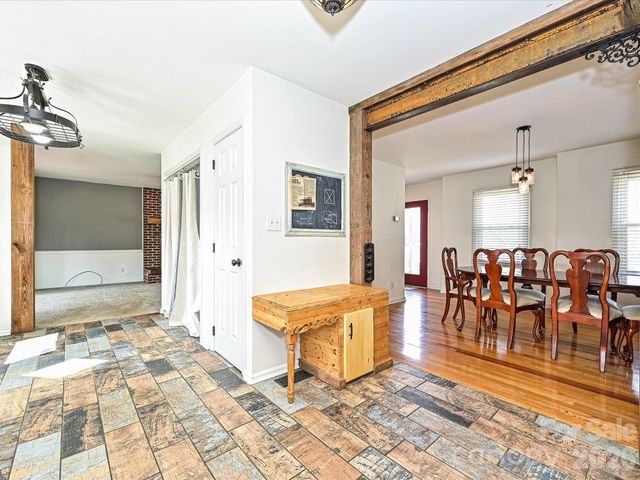 104 Deertrack Drive, Mount Holly, NC 28120