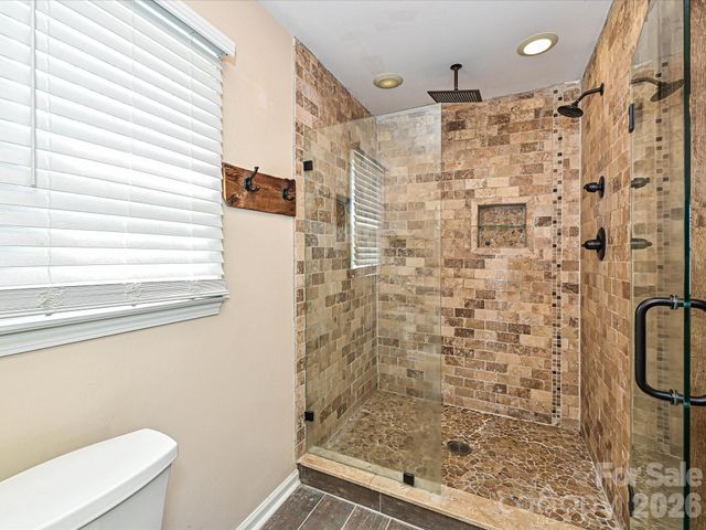 104 Deertrack Drive, Mount Holly, NC 28120