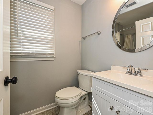 104 Deertrack Drive, Mount Holly, NC 28120