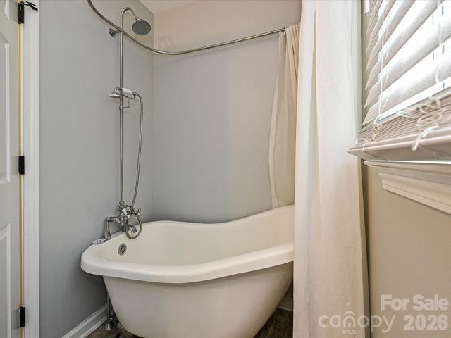 104 Deertrack Drive, Mount Holly, NC 28120