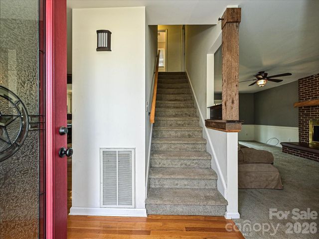 104 Deertrack Drive, Mount Holly, NC 28120