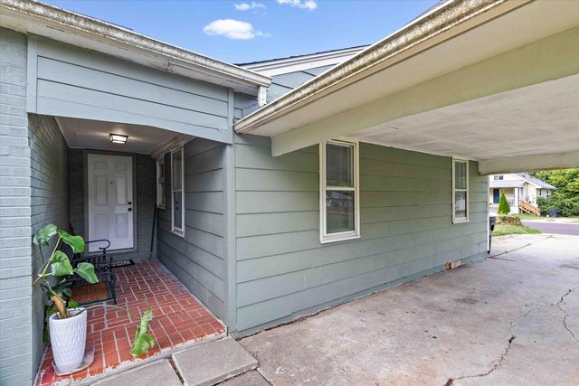 606 CLINKSCALES RD, Columbia, MO 65203