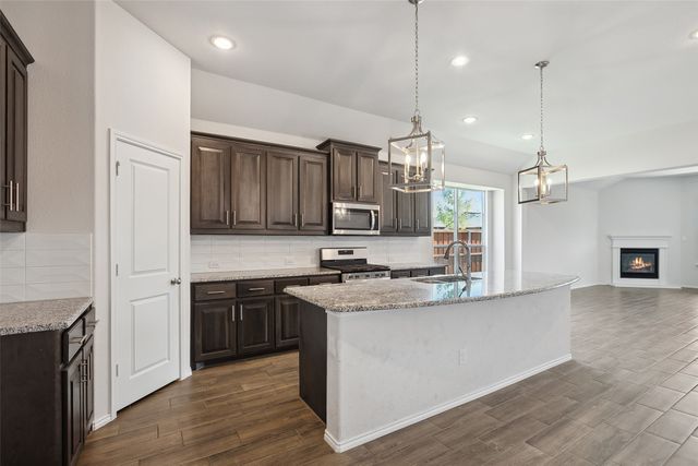 3731 Topeka Trail, Crandall, TX 75114