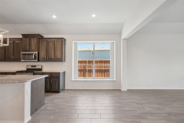 3731 Topeka Trail, Crandall, TX 75114