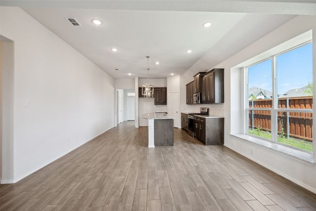3731 Topeka Trail, Crandall, TX 75114