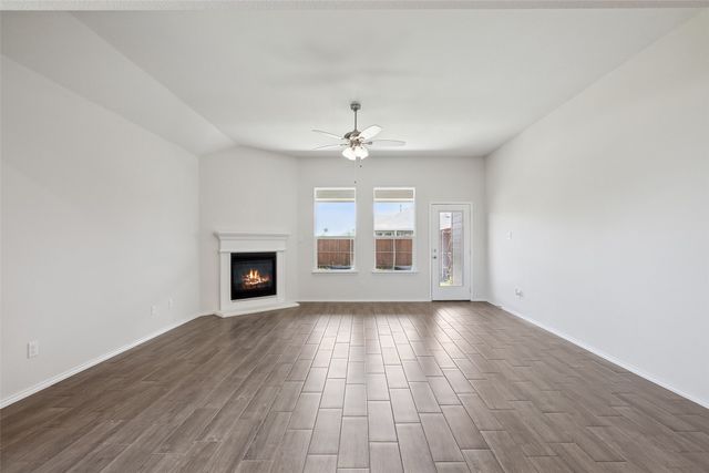 3731 Topeka Trail, Crandall, TX 75114