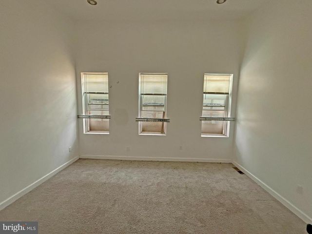 721 W LAFAYETTE AVE, Baltimore, MD 21217