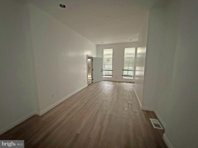 721 W LAFAYETTE AVE, Baltimore, MD 21217