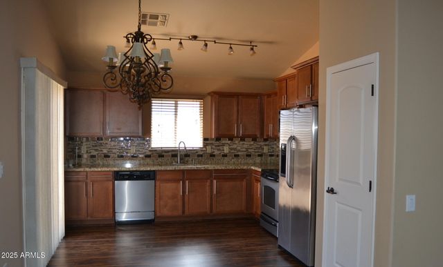 1964 W 20TH Avenue, Apache Junction, AZ 85120