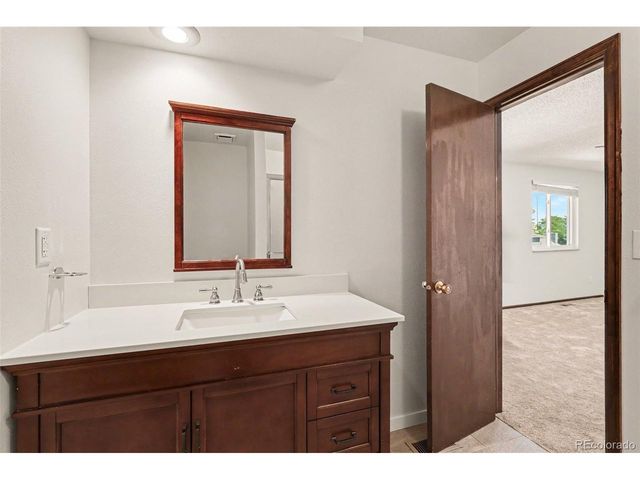 6556 S Brentwood Way, Littleton, CO 80123