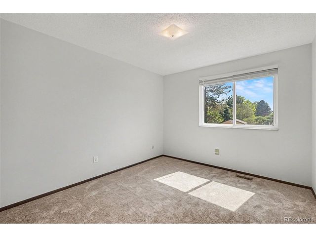 6556 S Brentwood Way, Littleton, CO 80123