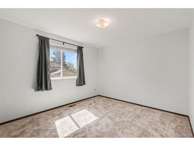 6556 S Brentwood Way, Littleton, CO 80123