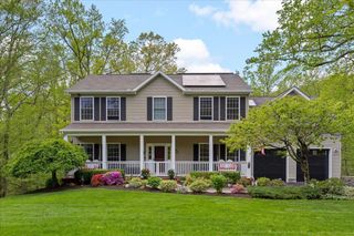 6 W Causeway, Cortlandt Manor, NY 10567