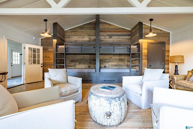 891 WHISENHUNT ROAD, Chelsea, AL 35043