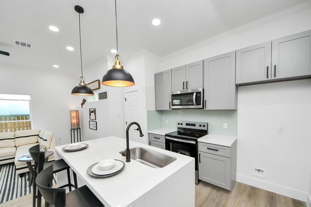 9307 Jutland Road, Houston, TX 77033