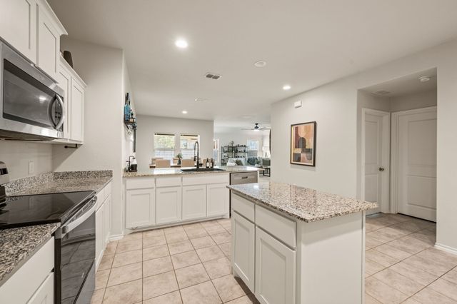 3132 Newfield Court, Fort Worth, TX 76123