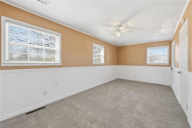 945 Redwood CIR, Virginia Beach, VA 23464