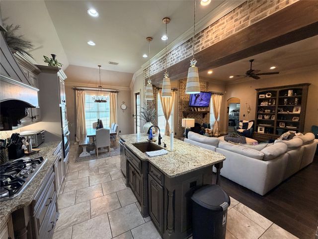 120 Haymarket Court, Bossier City, LA 71111