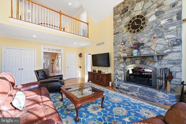 171 FIRE CREEK RD, Newtown, PA 18940