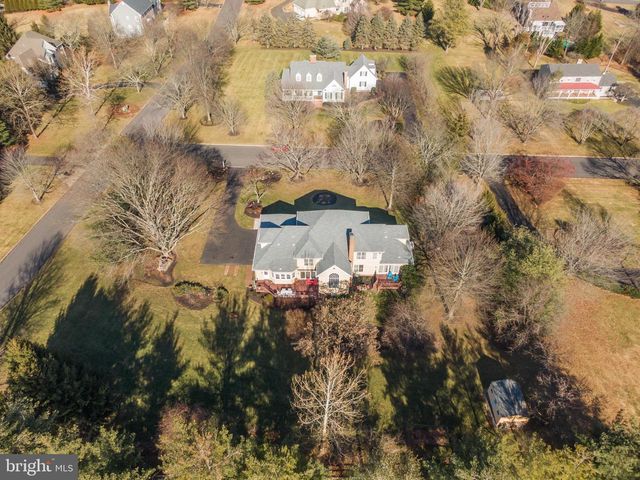 171 FIRE CREEK RD, Newtown, PA 18940