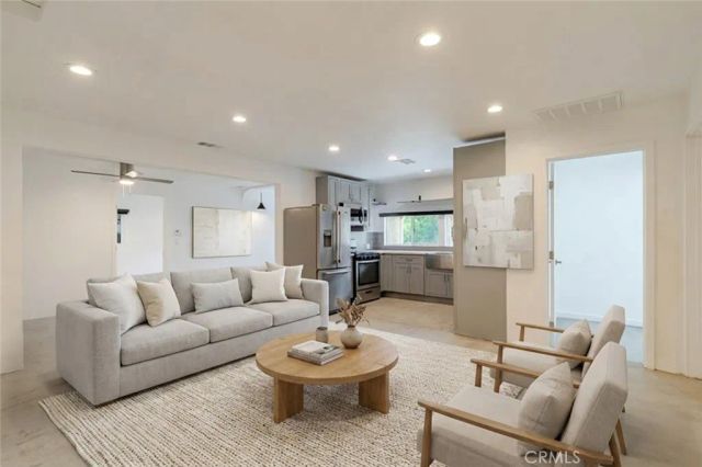 3643 1st Avenue, La Crescenta, CA 91214
