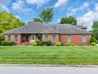 261 Bell Dr, W, Winchester, TN 37398