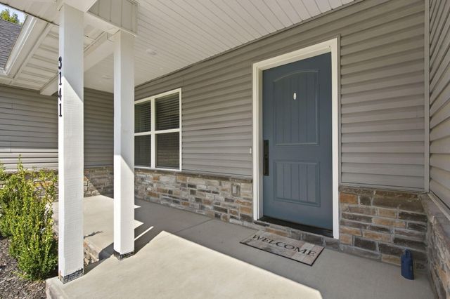 3141 E Iroquois Street, Springfield, MO 65804