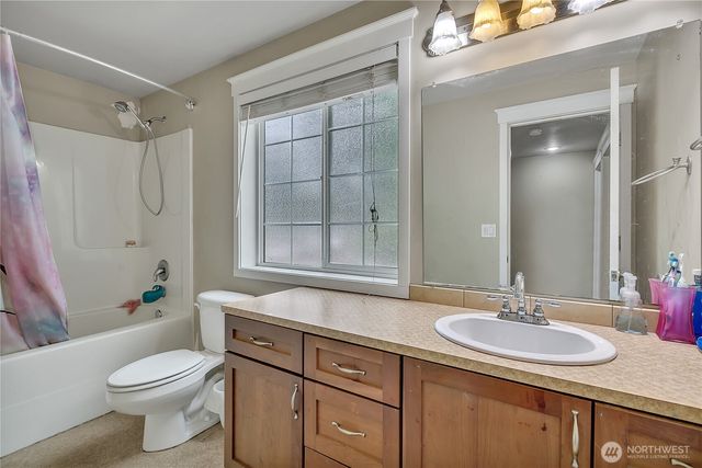 18015 Mossywood Court SE, Yelm, WA 98597