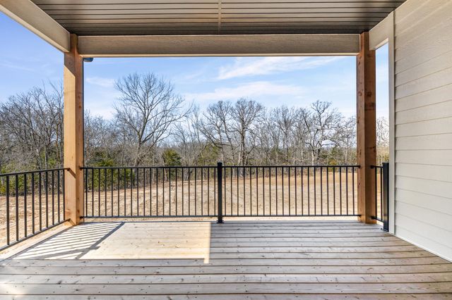 8533 S LAGOS DR, Columbia, MO 65201