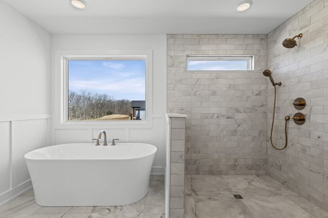 8533 S LAGOS DR, Columbia, MO 65201