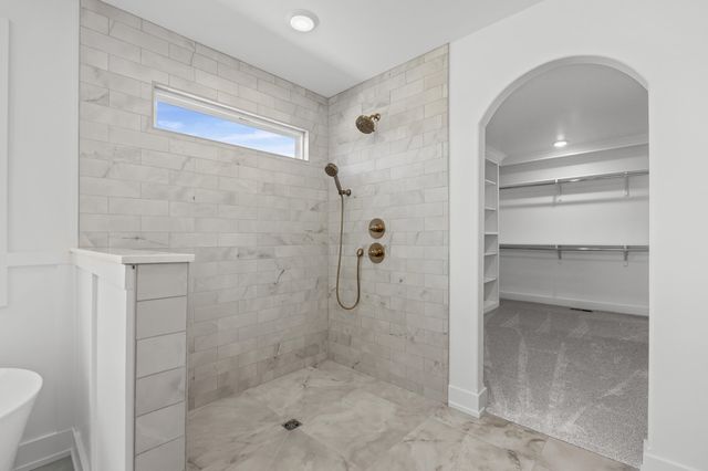 8533 S LAGOS DR, Columbia, MO 65201