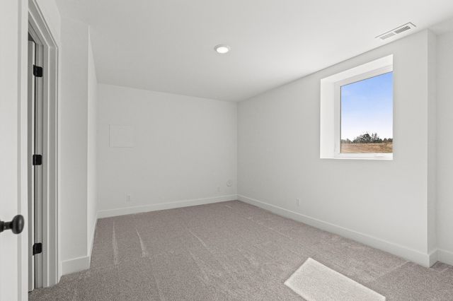 8533 S LAGOS DR, Columbia, MO 65201