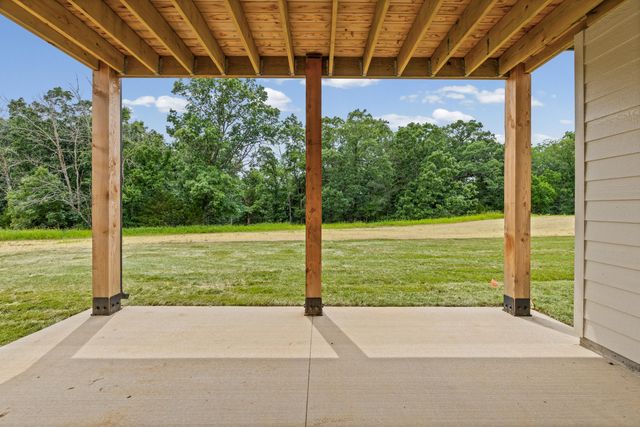 8533 S LAGOS DR, Columbia, MO 65201